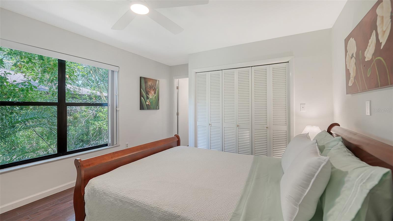 Image 42 of 46 For 5324 Siesta Court