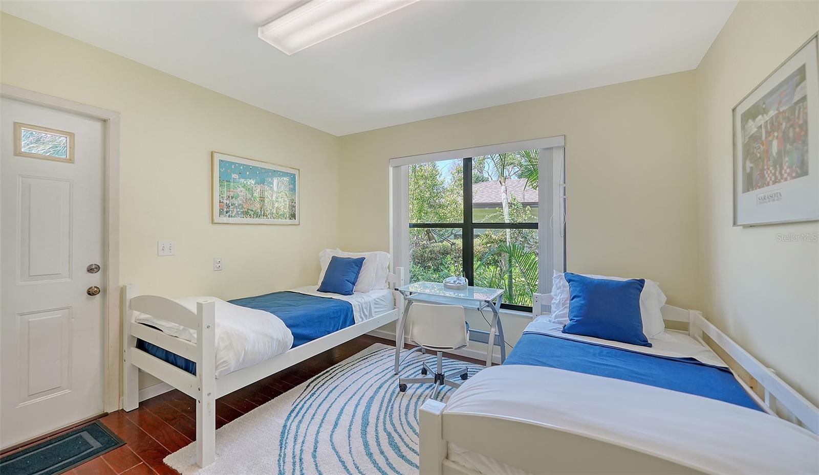 Image 45 of 46 For 5324 Siesta Court