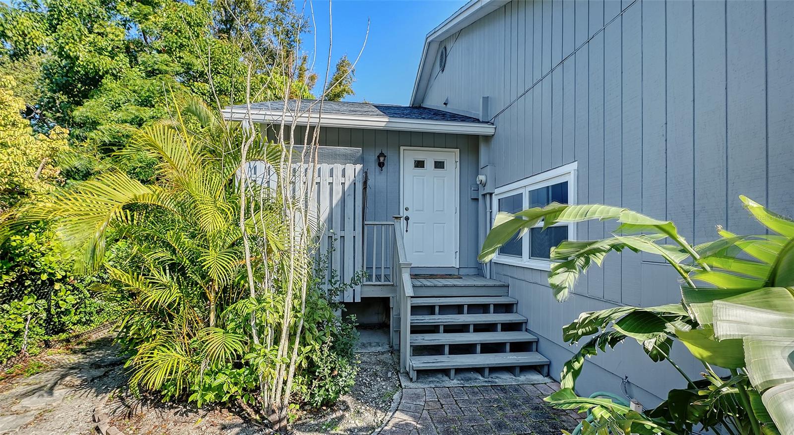 Image 5 of 46 For 5324 Siesta Court