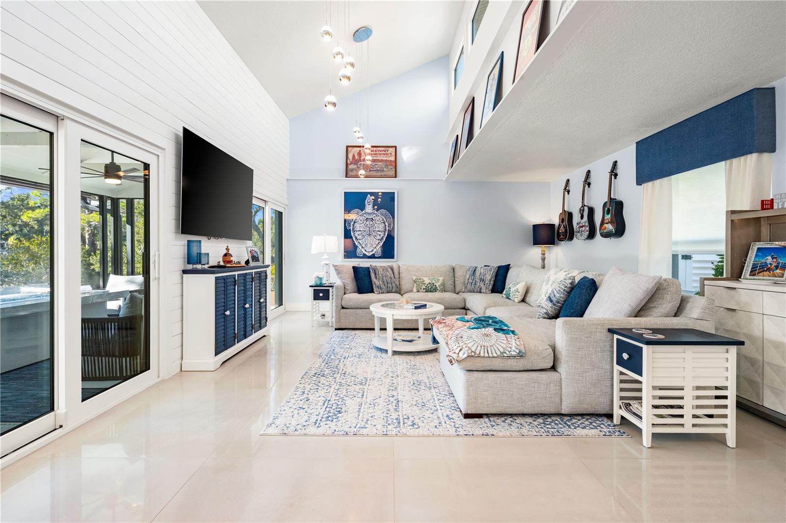 Image 10 of 84 For 2500 Monterey Street