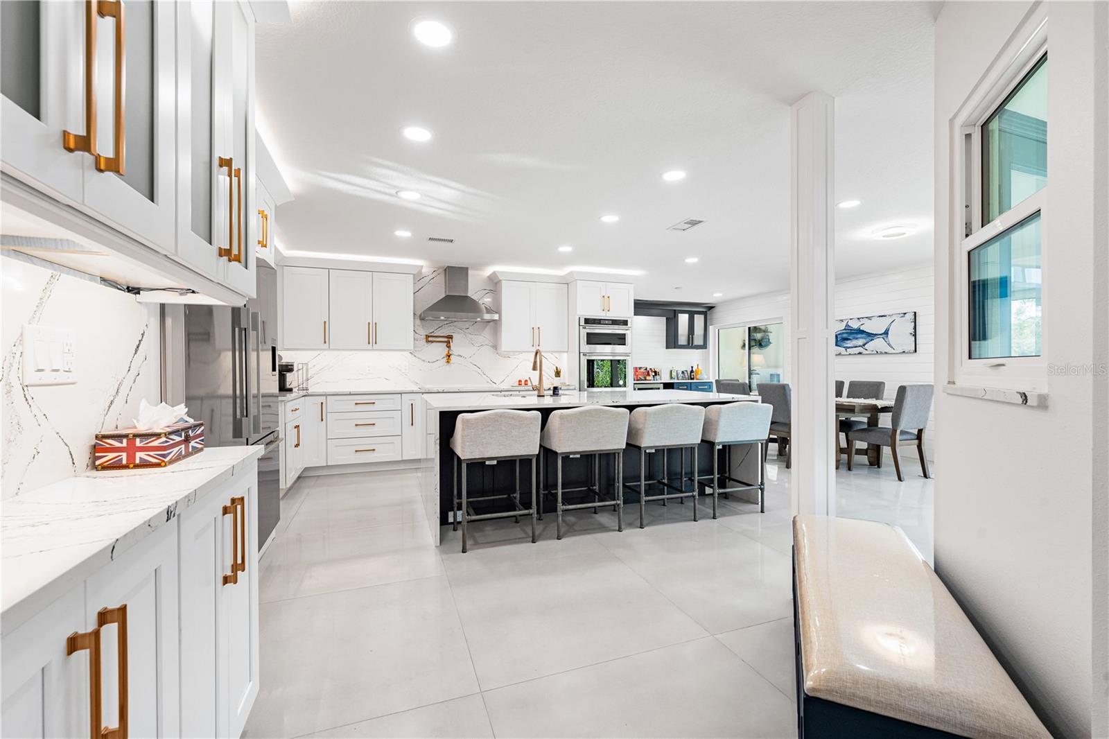 Image 17 of 84 For 2500 Monterey Street