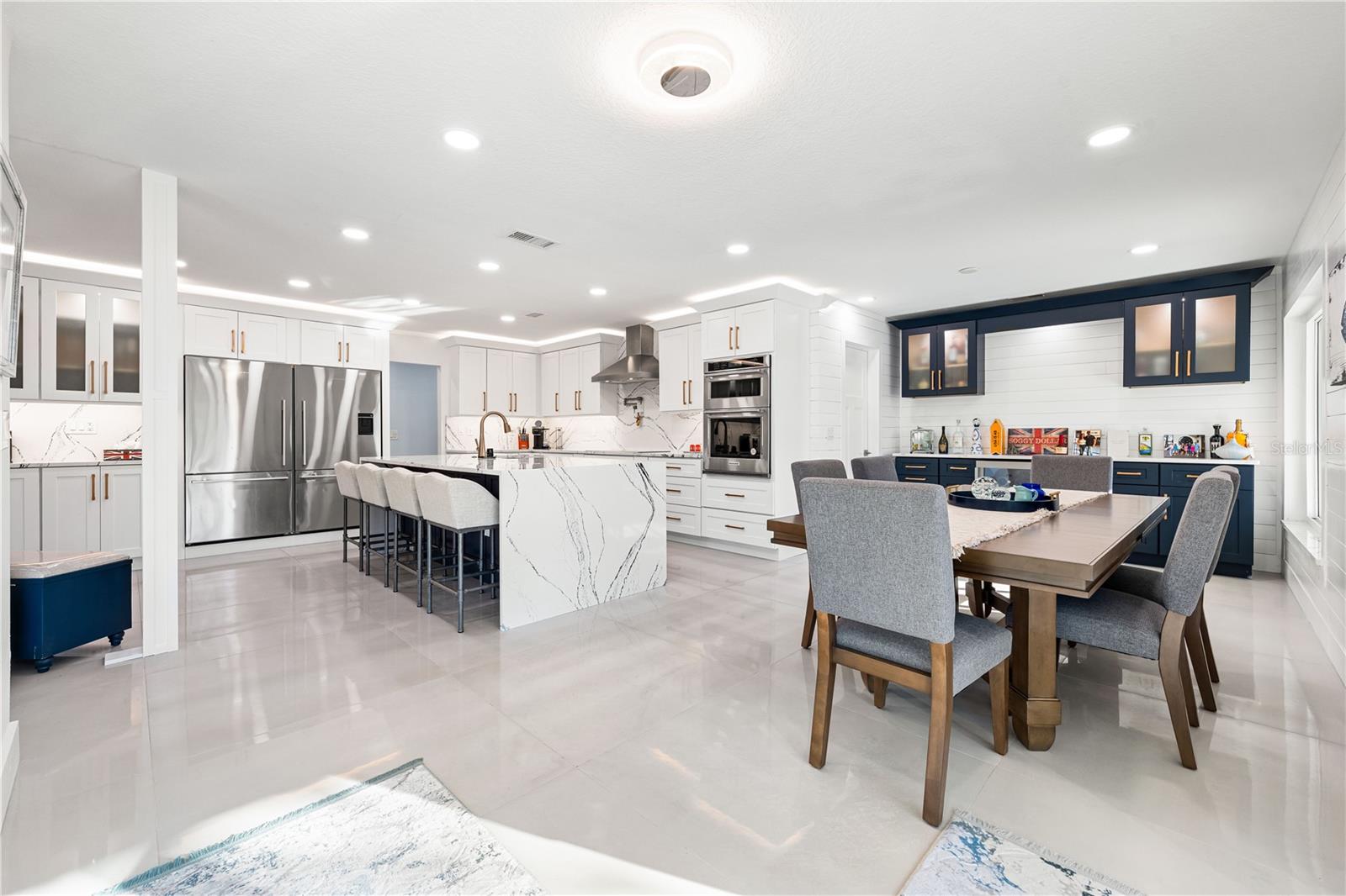 Image 24 of 84 For 2500 Monterey Street