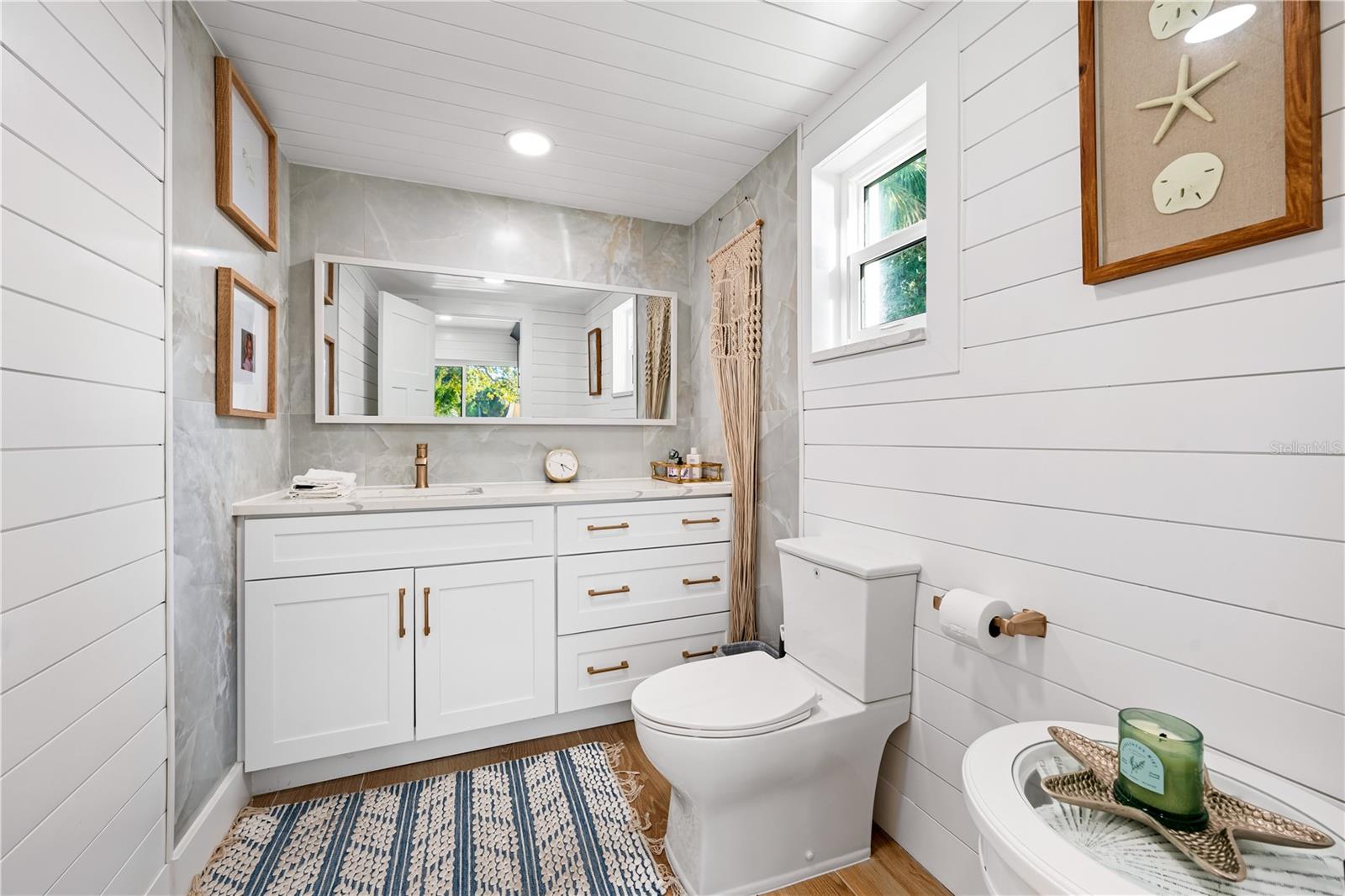 Image 26 of 84 For 2500 Monterey Street