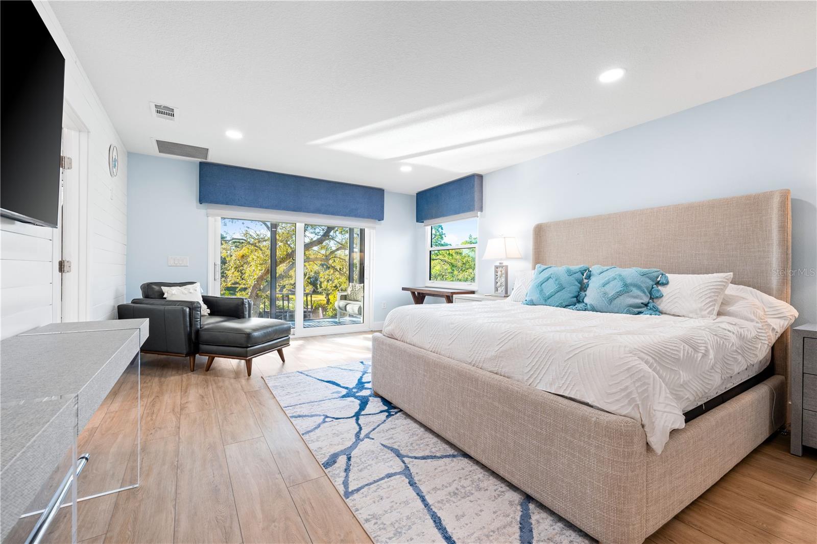 Image 31 of 84 For 2500 Monterey Street