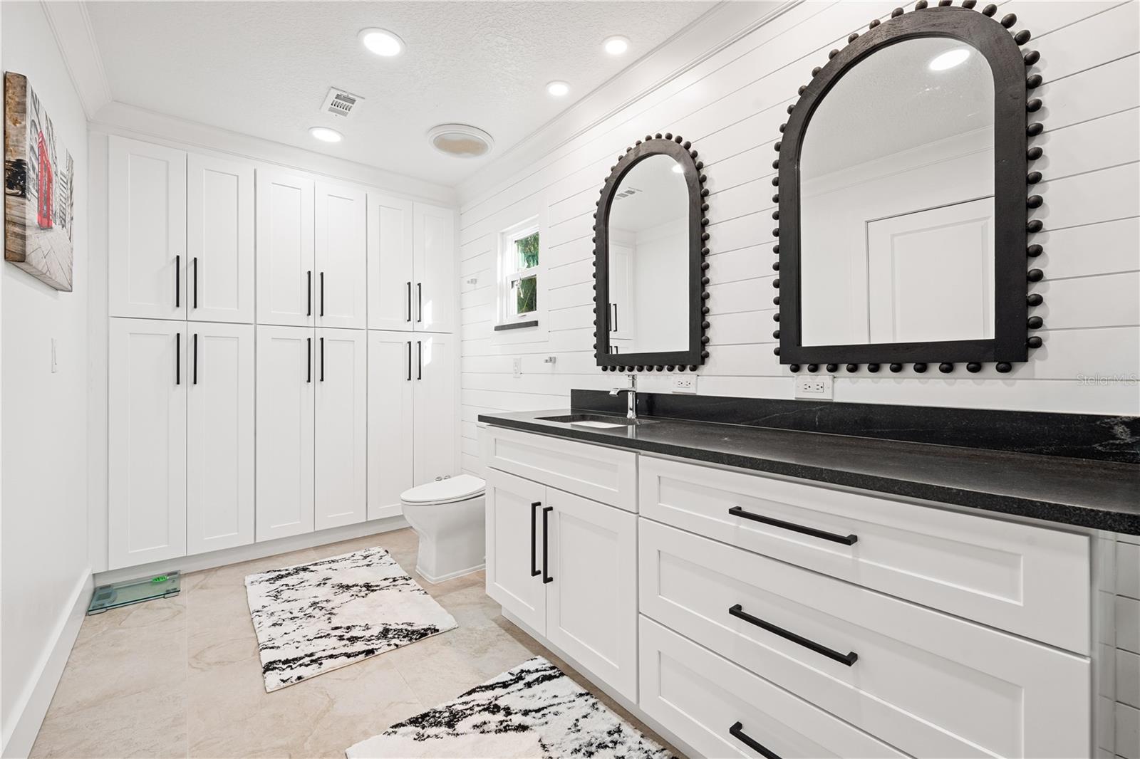 Image 32 of 84 For 2500 Monterey Street