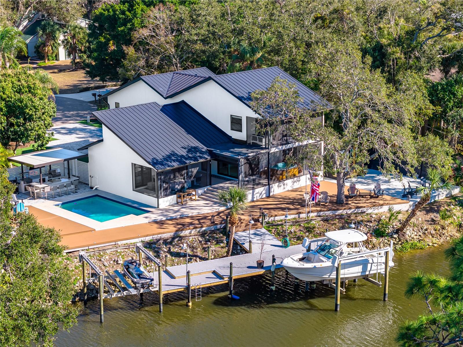 Image 4 of 84 For 2500 Monterey Street