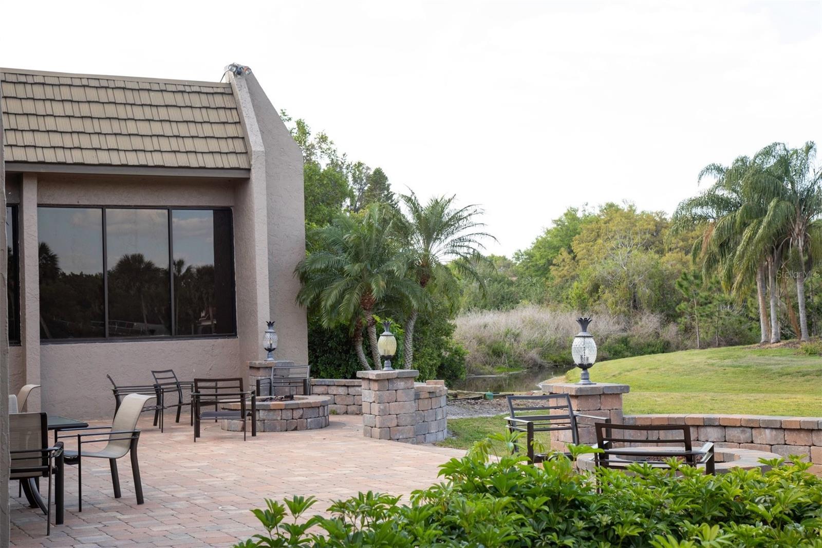 Image 19 of 29 For 4076 Southwell Way