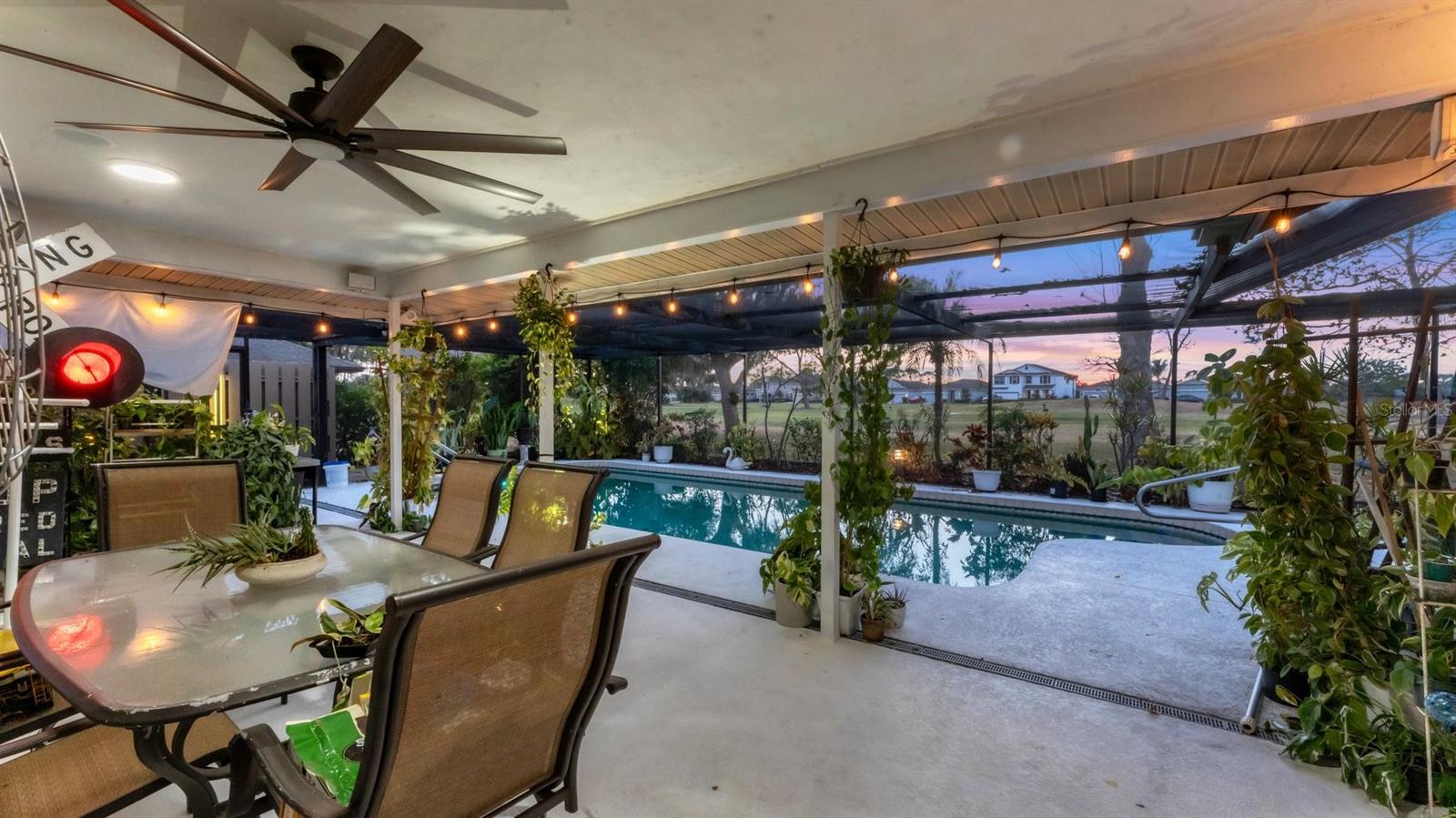 Image 4 of 29 For 4076 Southwell Way