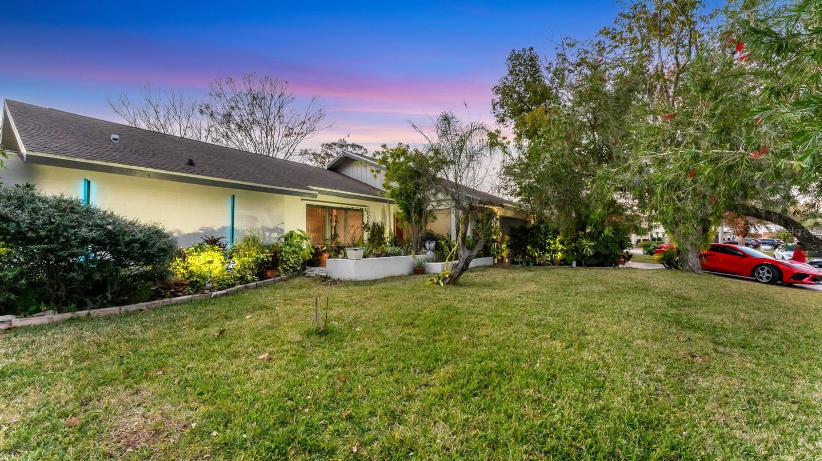 Image 9 of 29 For 4076 Southwell Way