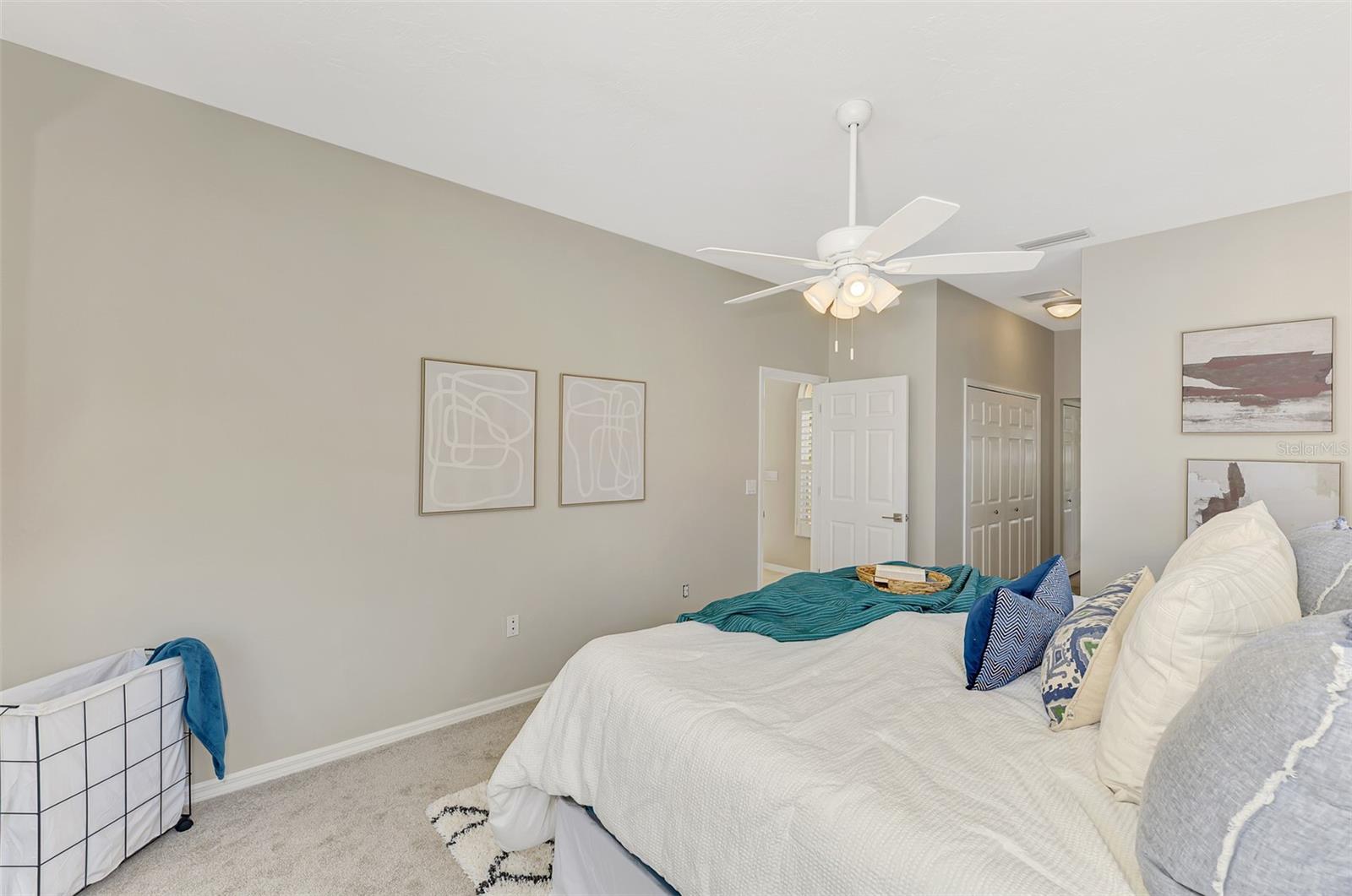 Image 32 of 79 For 8528 Great Meadow Drive