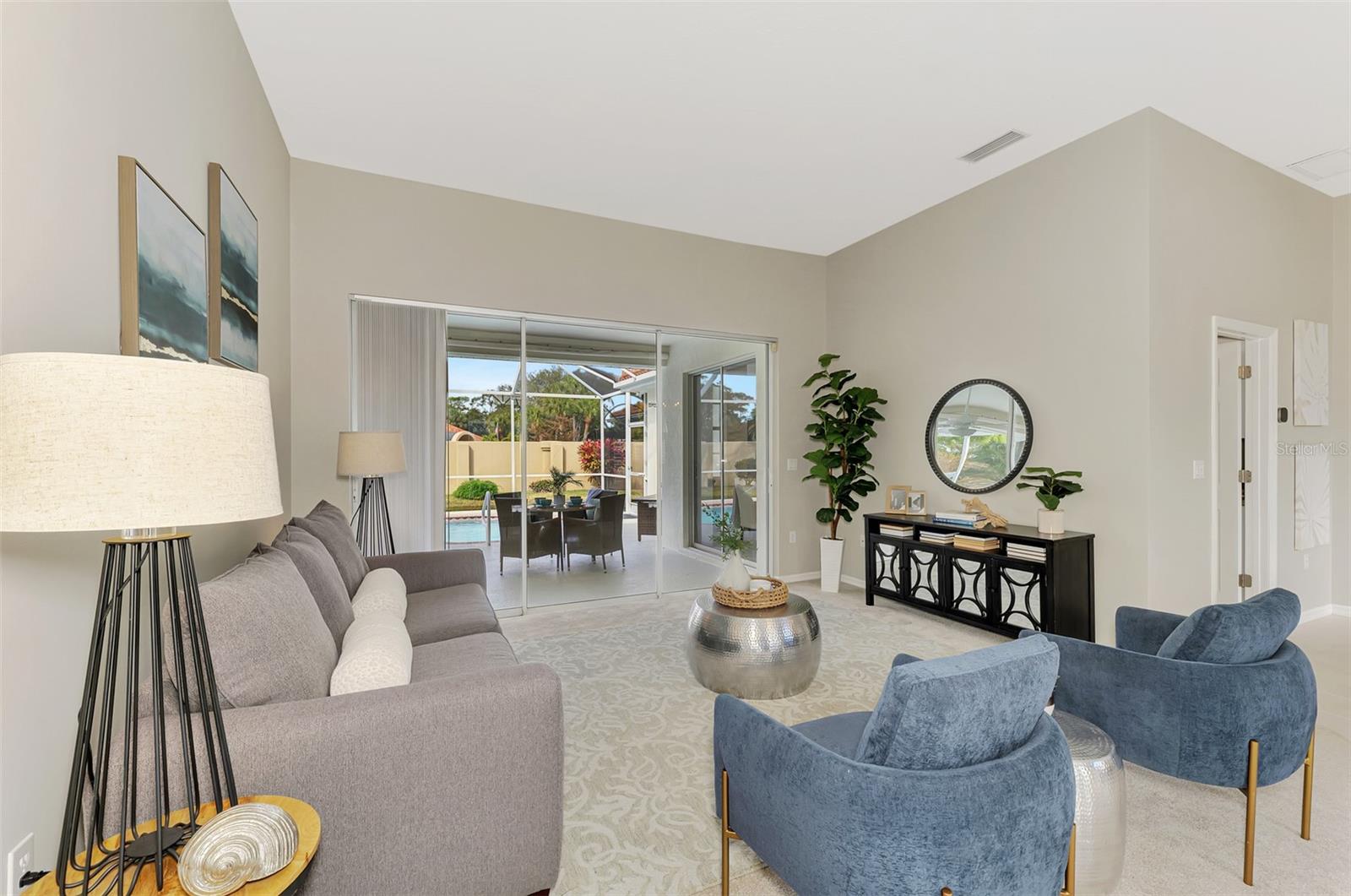 Image 7 of 79 For 8528 Great Meadow Drive