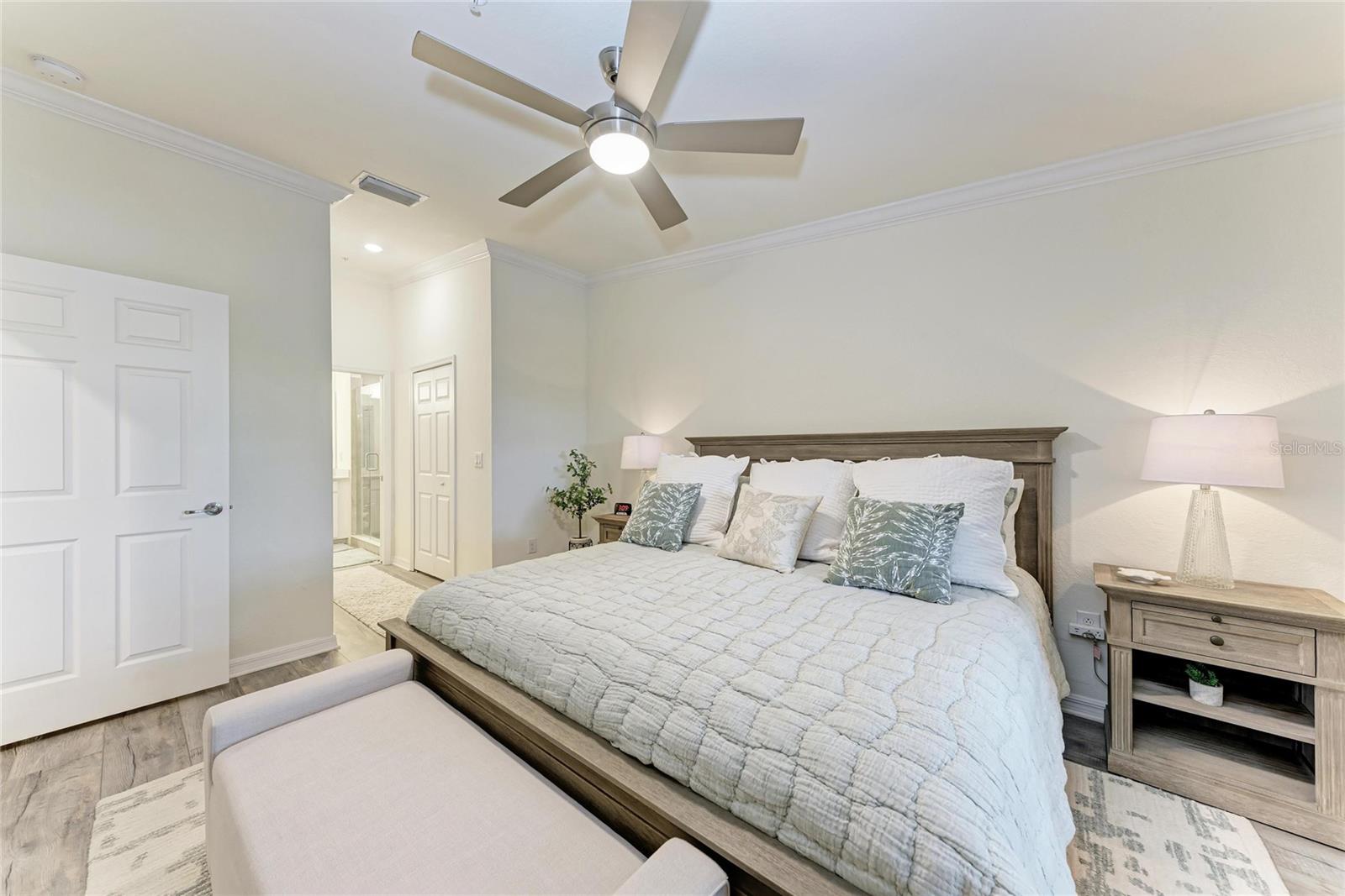 Image 29 of 52 For 5684 Palmer Circle 204