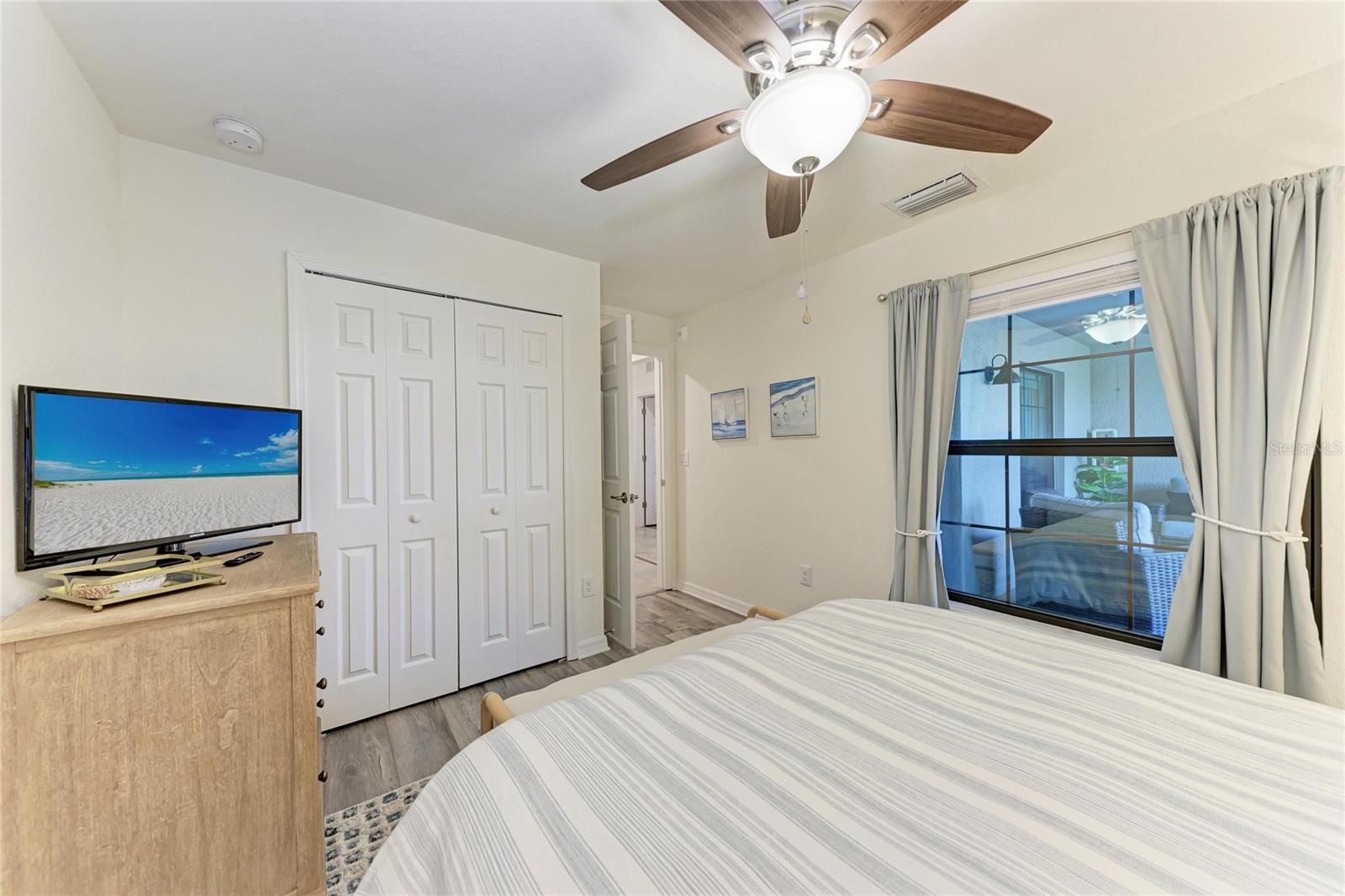 Image 37 of 52 For 5684 Palmer Circle 204