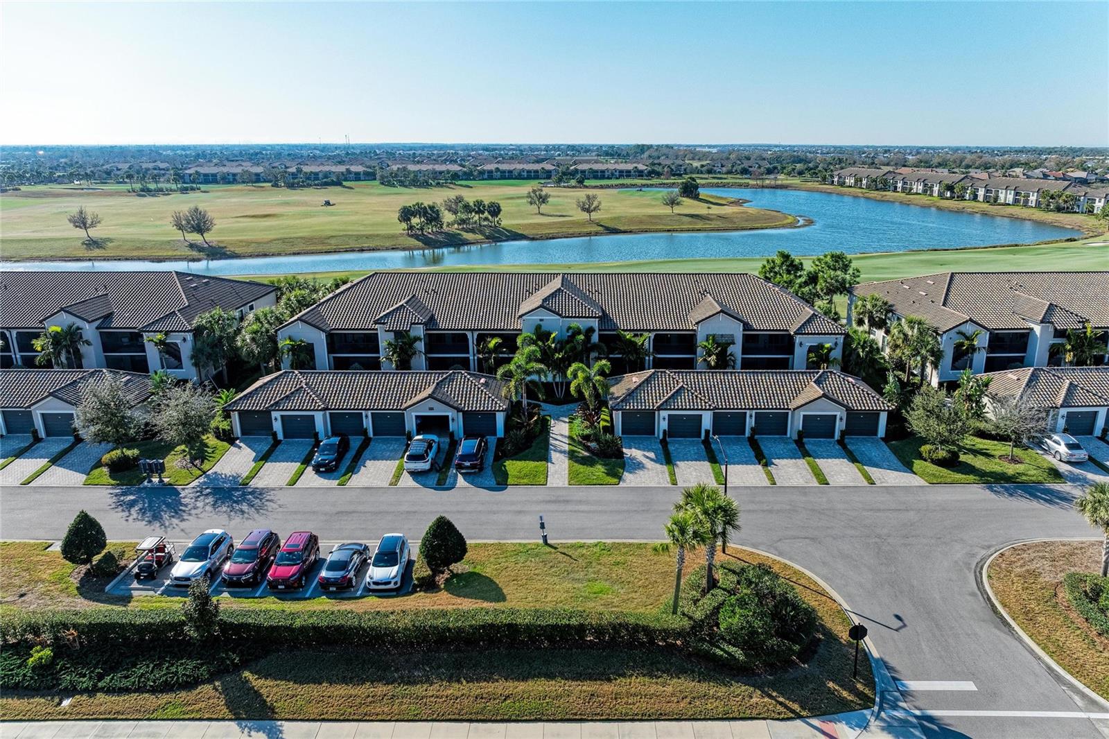 Image 4 of 52 For 5684 Palmer Circle 204