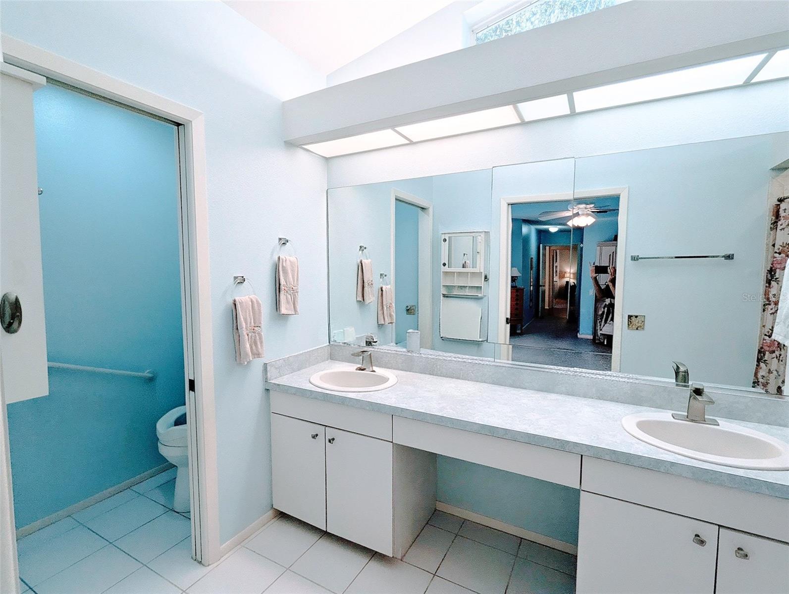 Image 24 of 44 For 4812 Limetree Lane