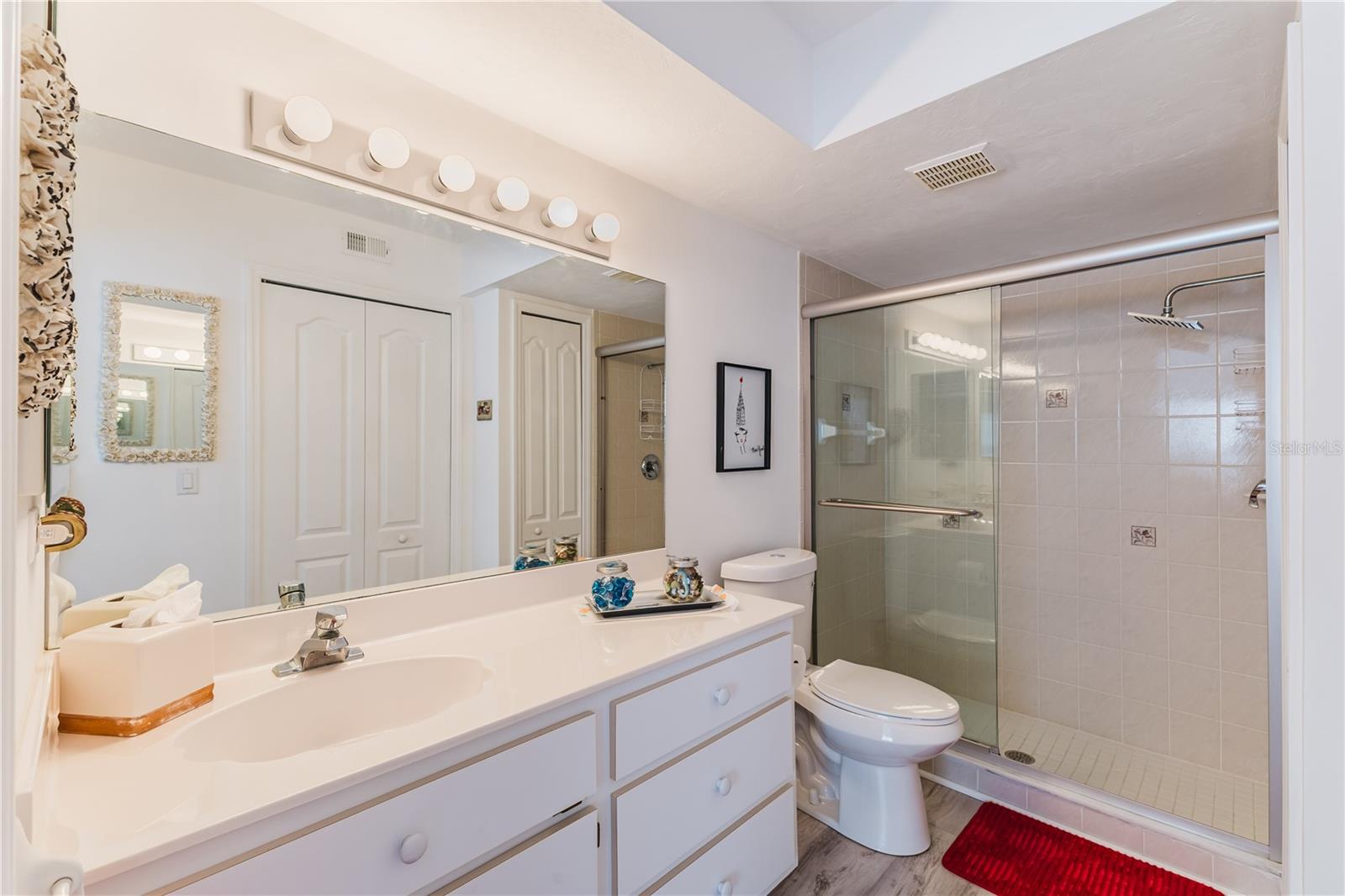 Image 17 of 33 For 11644 Egret Circle 1002