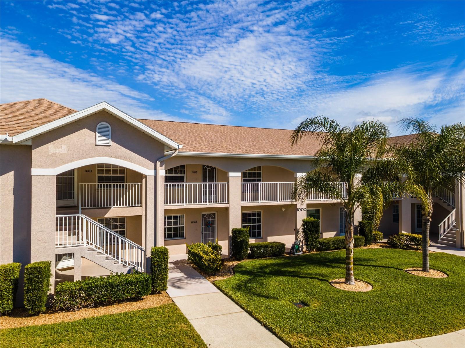 Image 2 of 33 For 11644 Egret Circle 1002