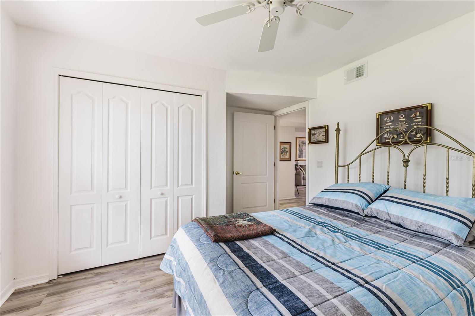 Image 20 of 33 For 11644 Egret Circle 1002