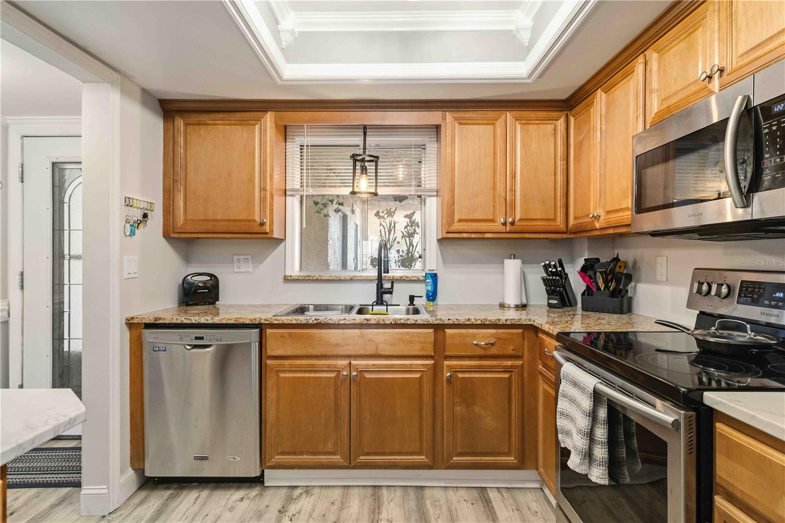 Image 17 of 38 For 3983 Lake Bayshore Drive F-508