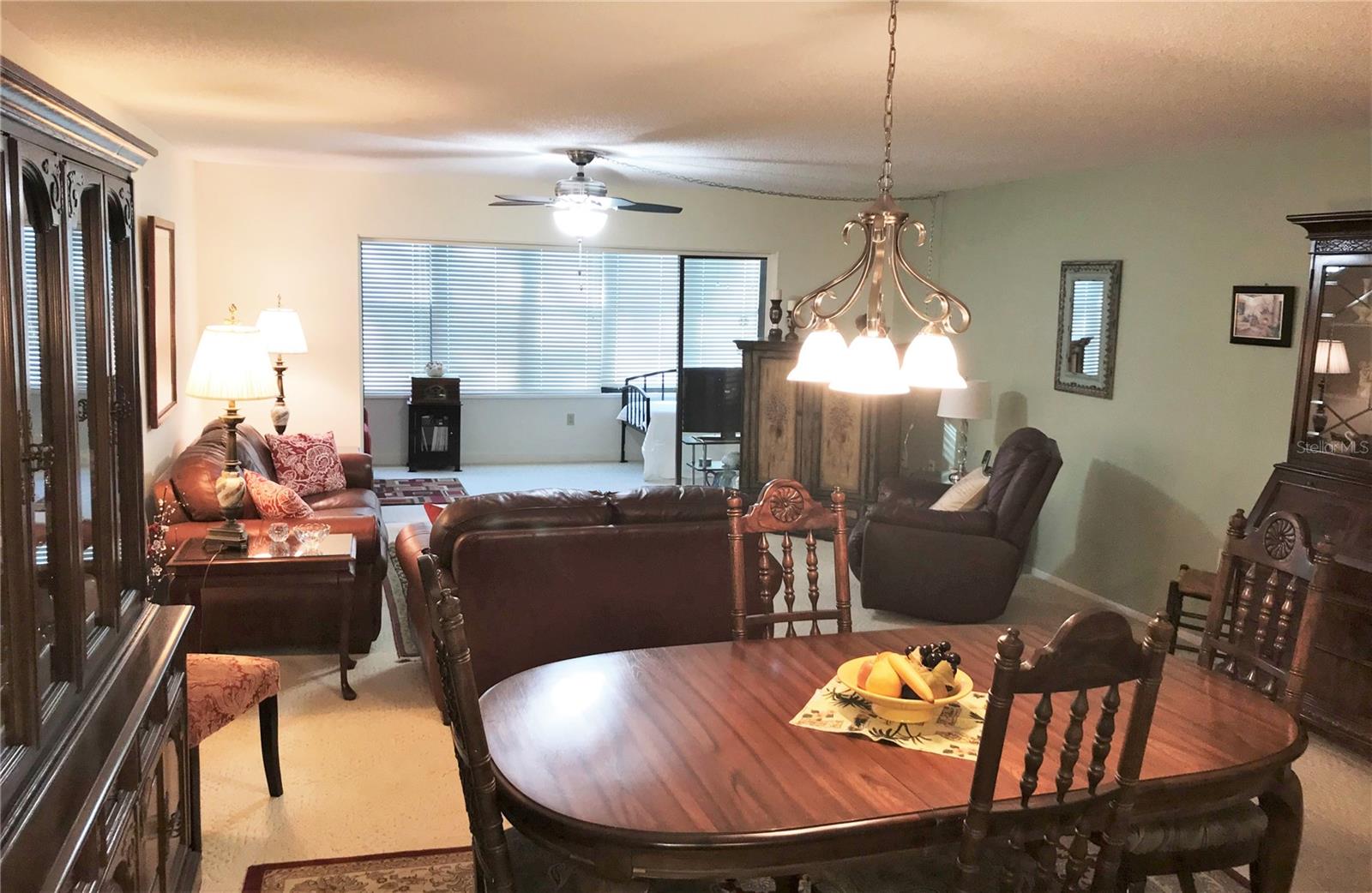 Image 2 of 22 For 577 Lakeside Drive