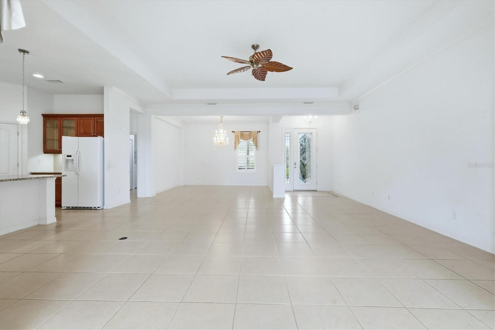 Image 6 of 41 For 4706 Seneca Park Trail