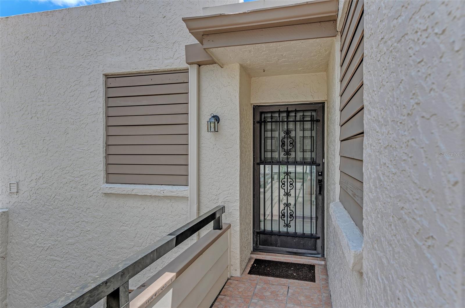 Image 3 of 33 For 346 Springdale Drive W 346