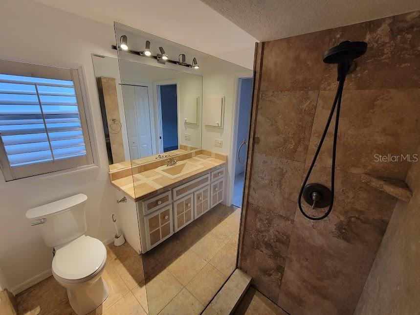 Image 17 of 28 For 2725 Feiffer Circle