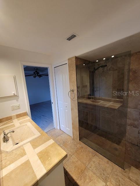 Image 18 of 28 For 2725 Feiffer Circle