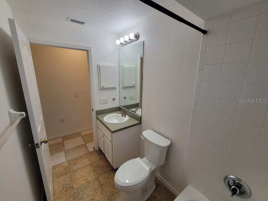 Image 23 of 28 For 2725 Feiffer Circle