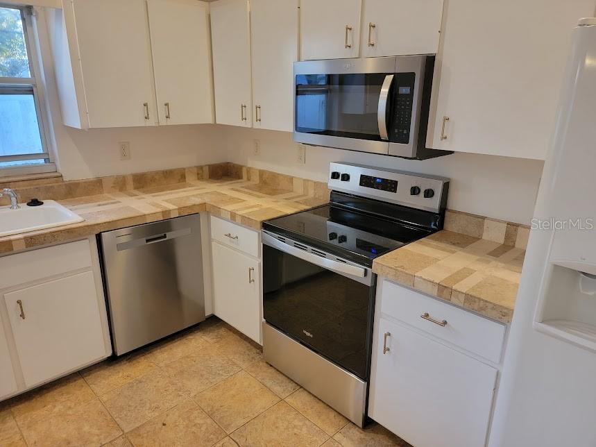 Image 8 of 28 For 2725 Feiffer Circle