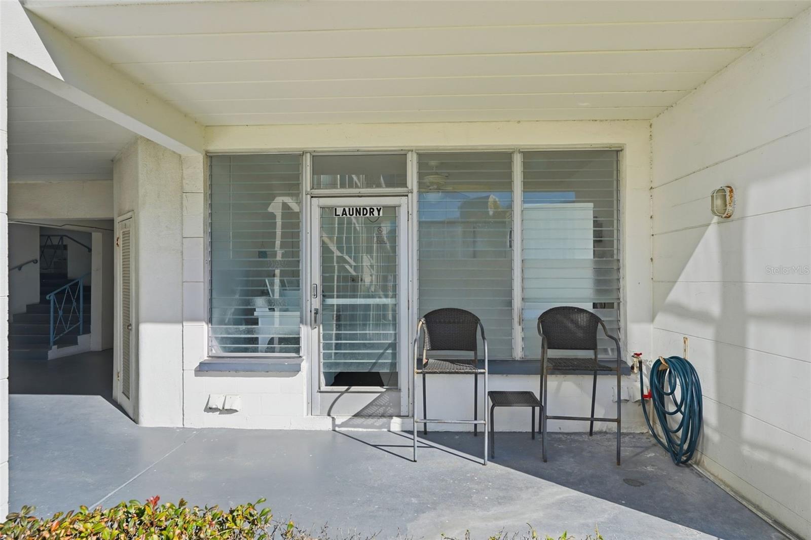 Image 23 of 30 For 7050 Sunset Way 21