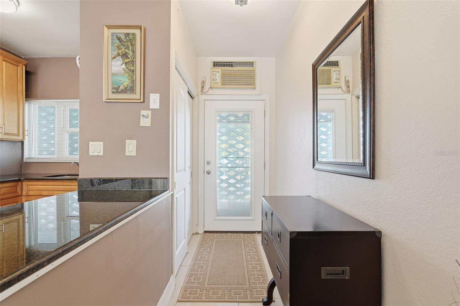 Image 5 of 30 For 7050 Sunset Way 21