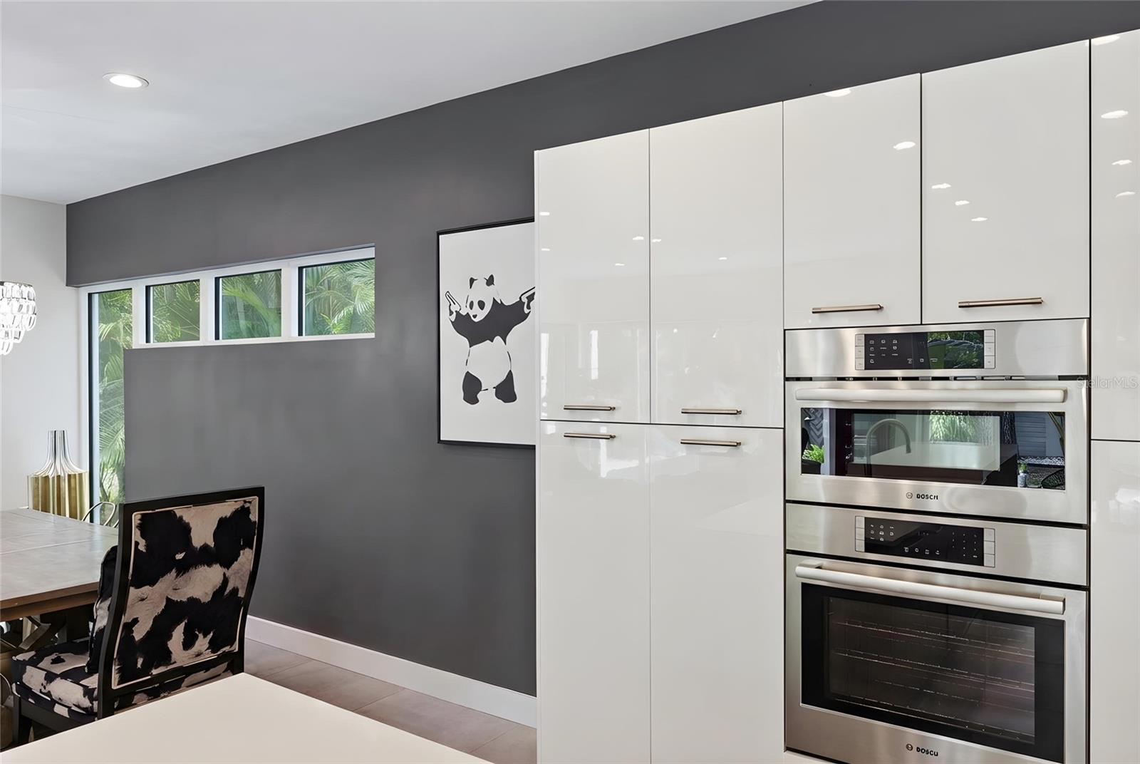 Image 20 of 57 For 1732 Shoreland Drive