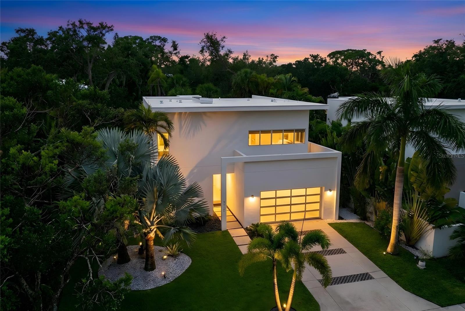 Image 3 of 57 For 1732 Shoreland Drive