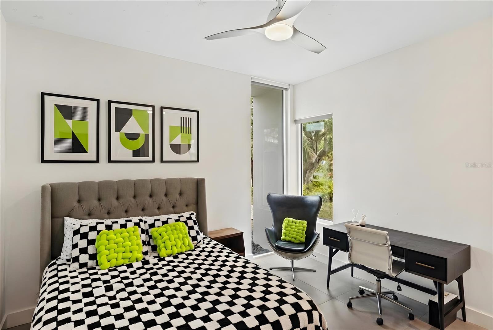 Image 31 of 57 For 1732 Shoreland Drive