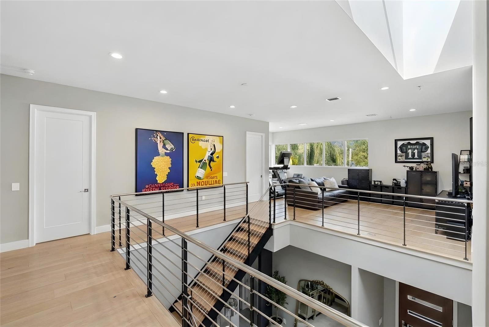 Image 35 of 57 For 1732 Shoreland Drive