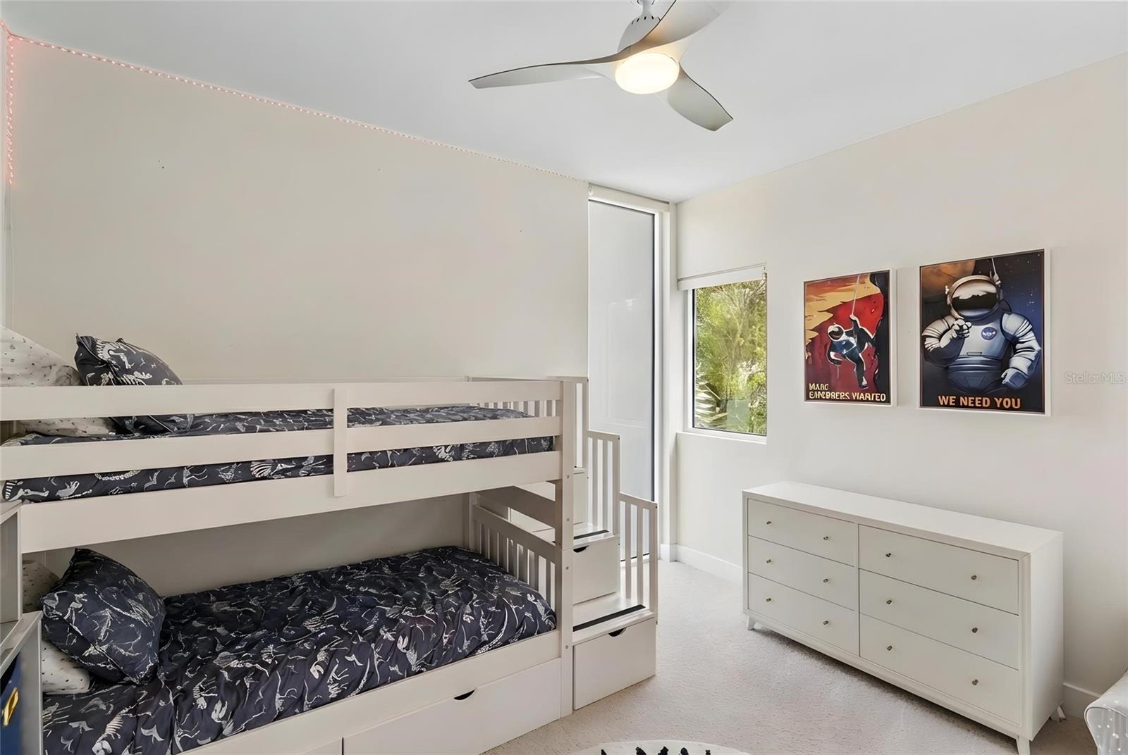 Image 48 of 57 For 1732 Shoreland Drive