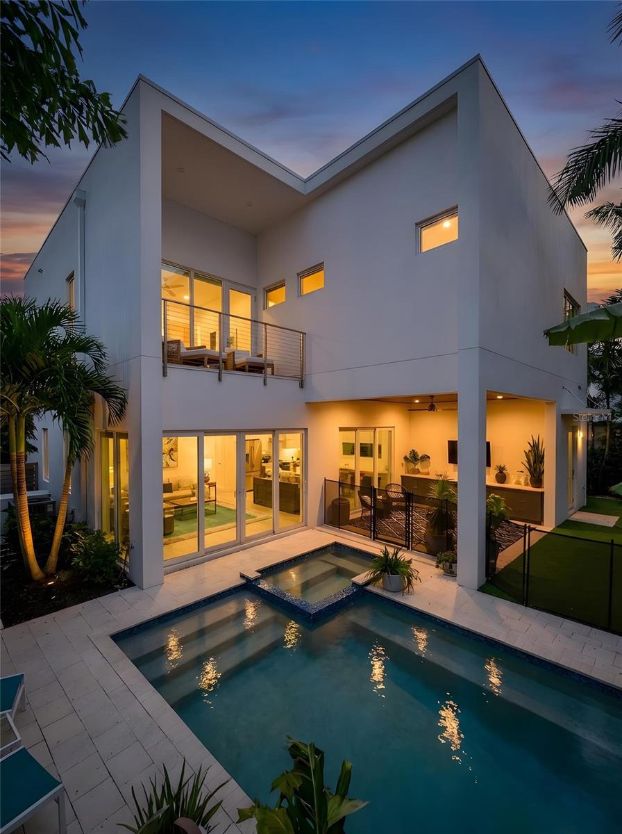 Image 5 of 57 For 1732 Shoreland Drive