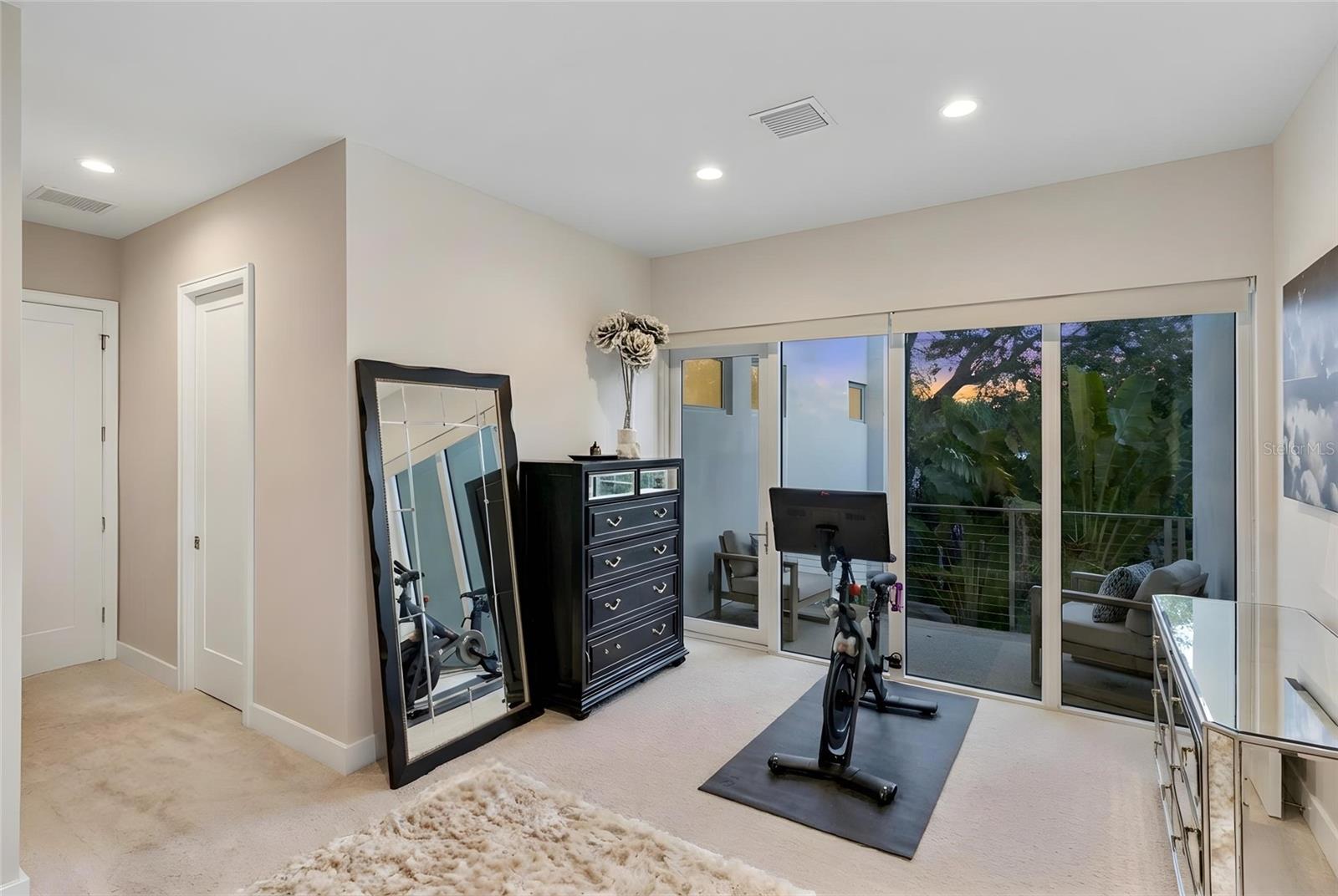 Image 52 of 57 For 1732 Shoreland Drive