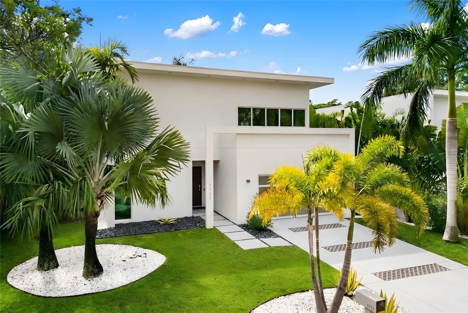 Image 56 of 57 For 1732 Shoreland Drive