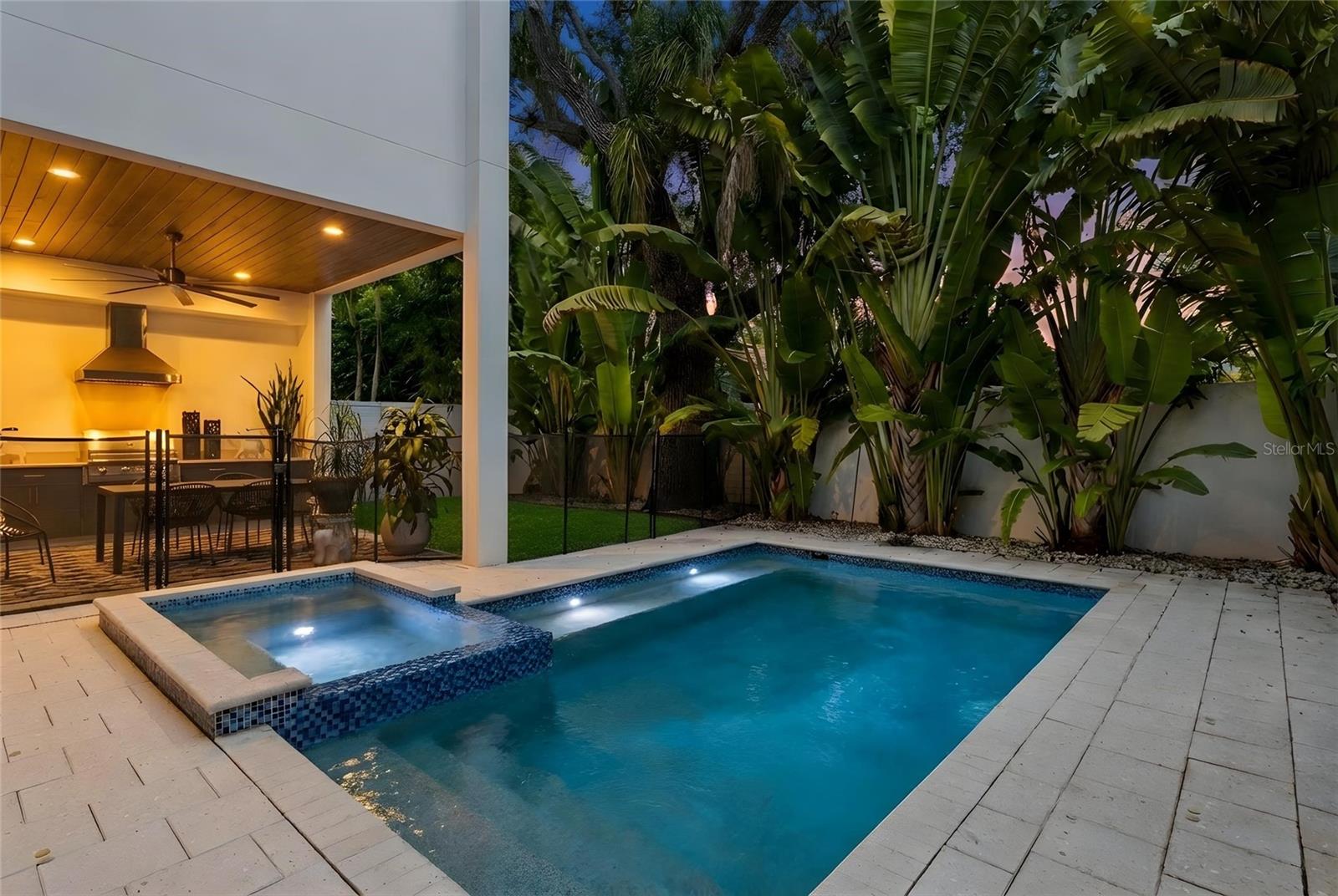 Image 8 of 57 For 1732 Shoreland Drive