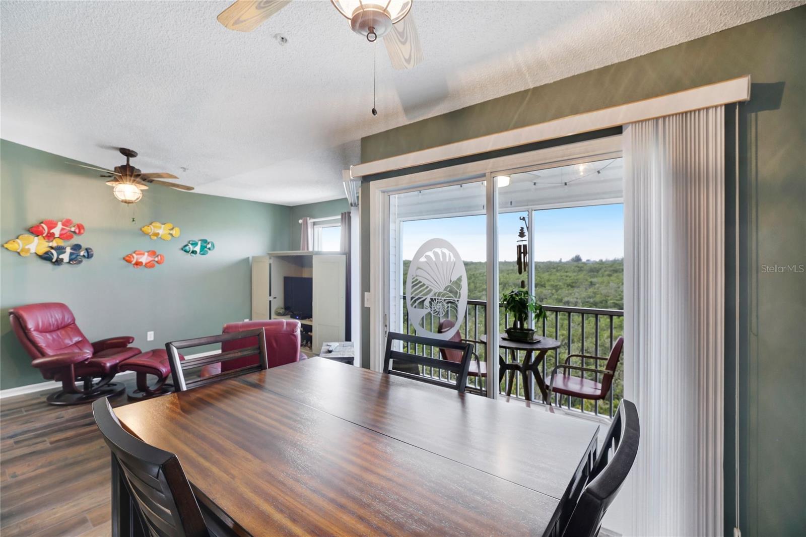 Image 14 of 38 For 3607 Bay Drive 211