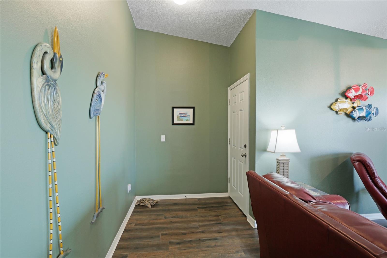 Image 17 of 38 For 3607 Bay Drive 211