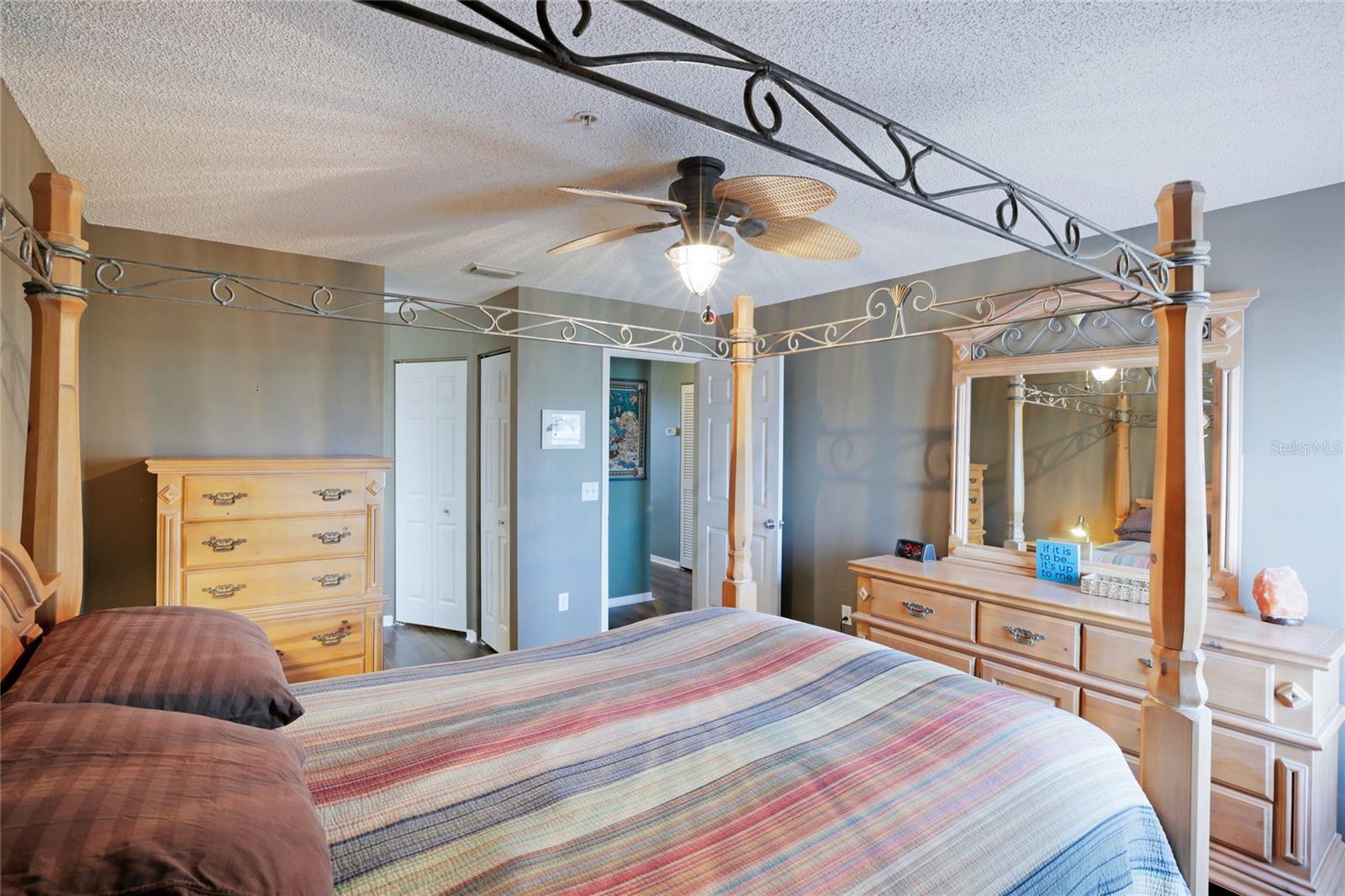 Image 22 of 38 For 3607 Bay Drive 211