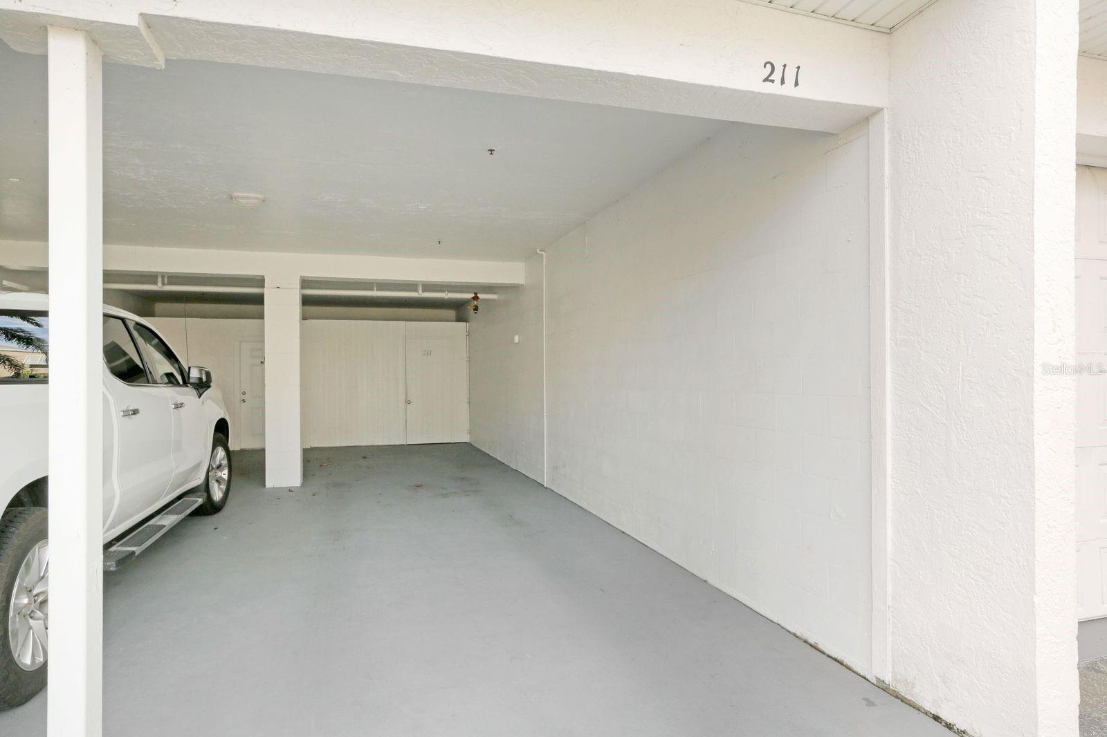 Image 32 of 38 For 3607 Bay Drive 211