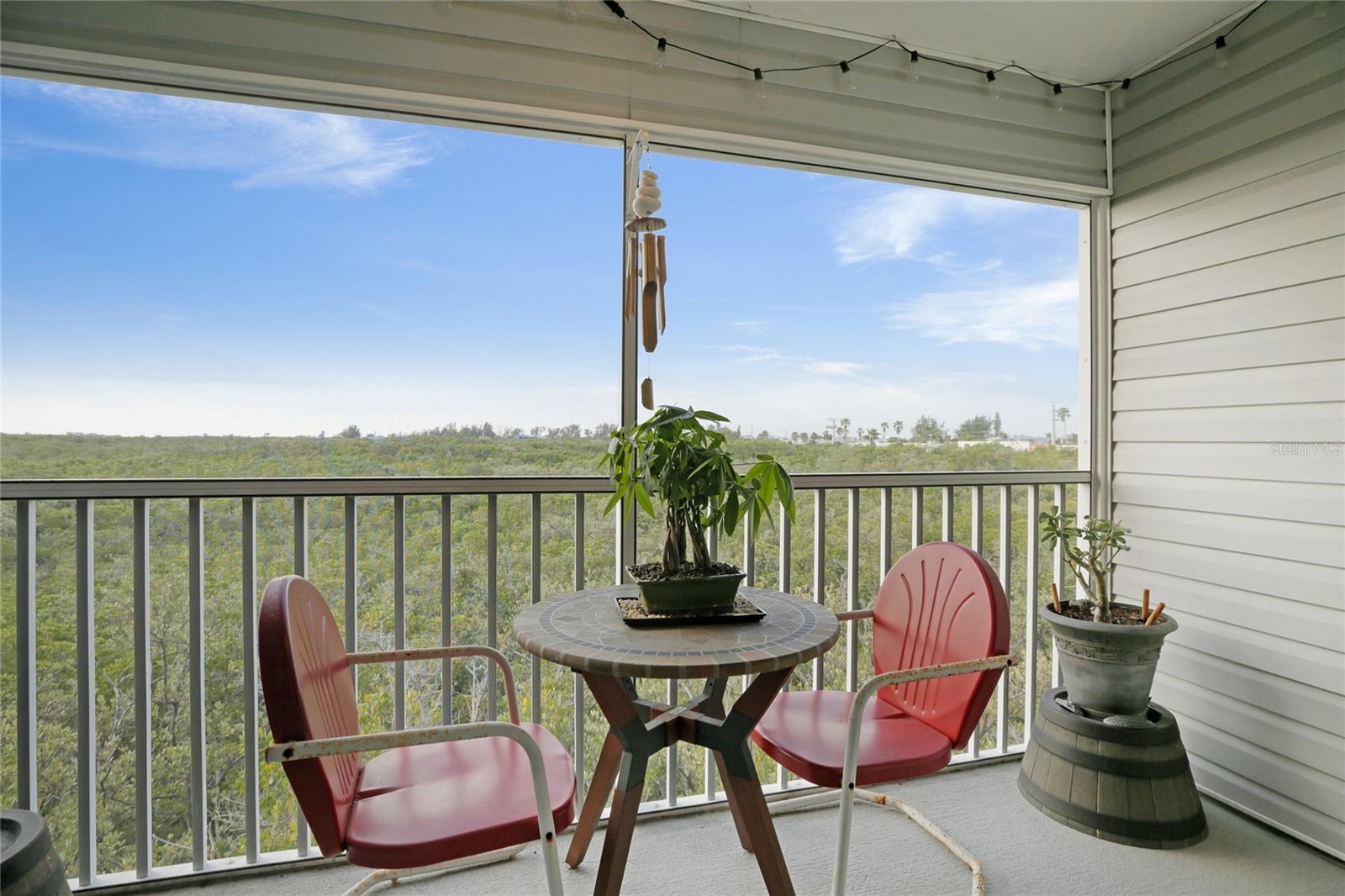 Image 6 of 38 For 3607 Bay Drive 211