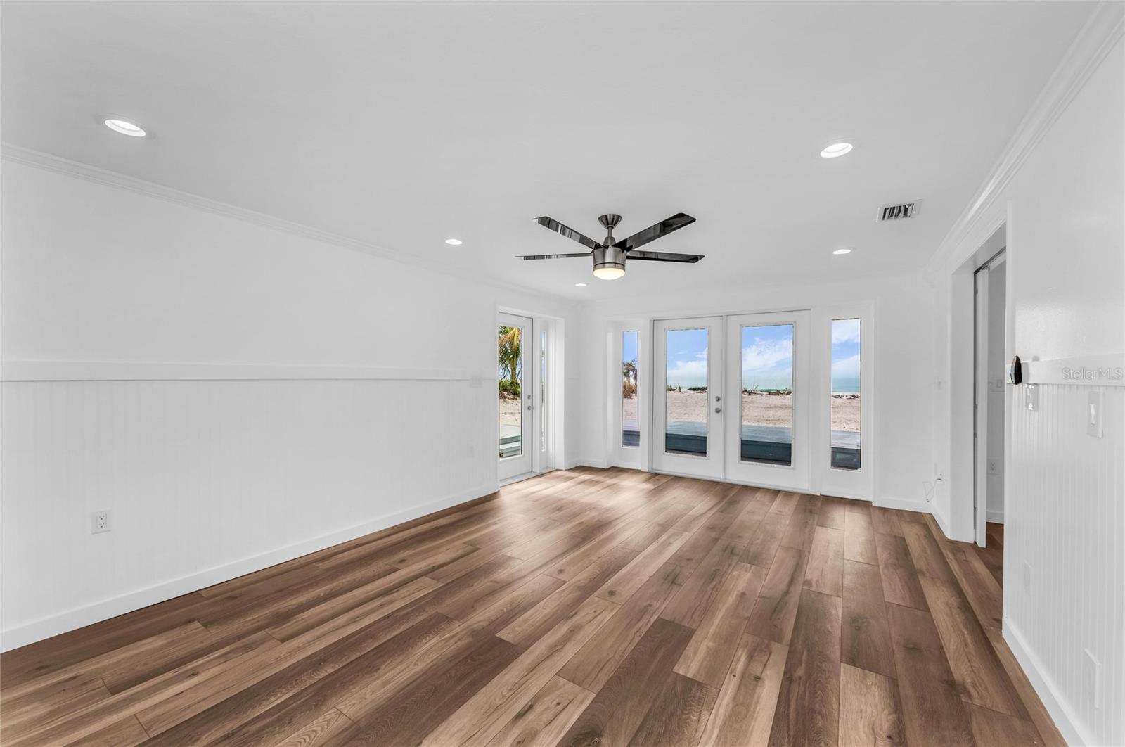 Image 11 of 99 For 3007 Avenue F  3, 4, 1, 2