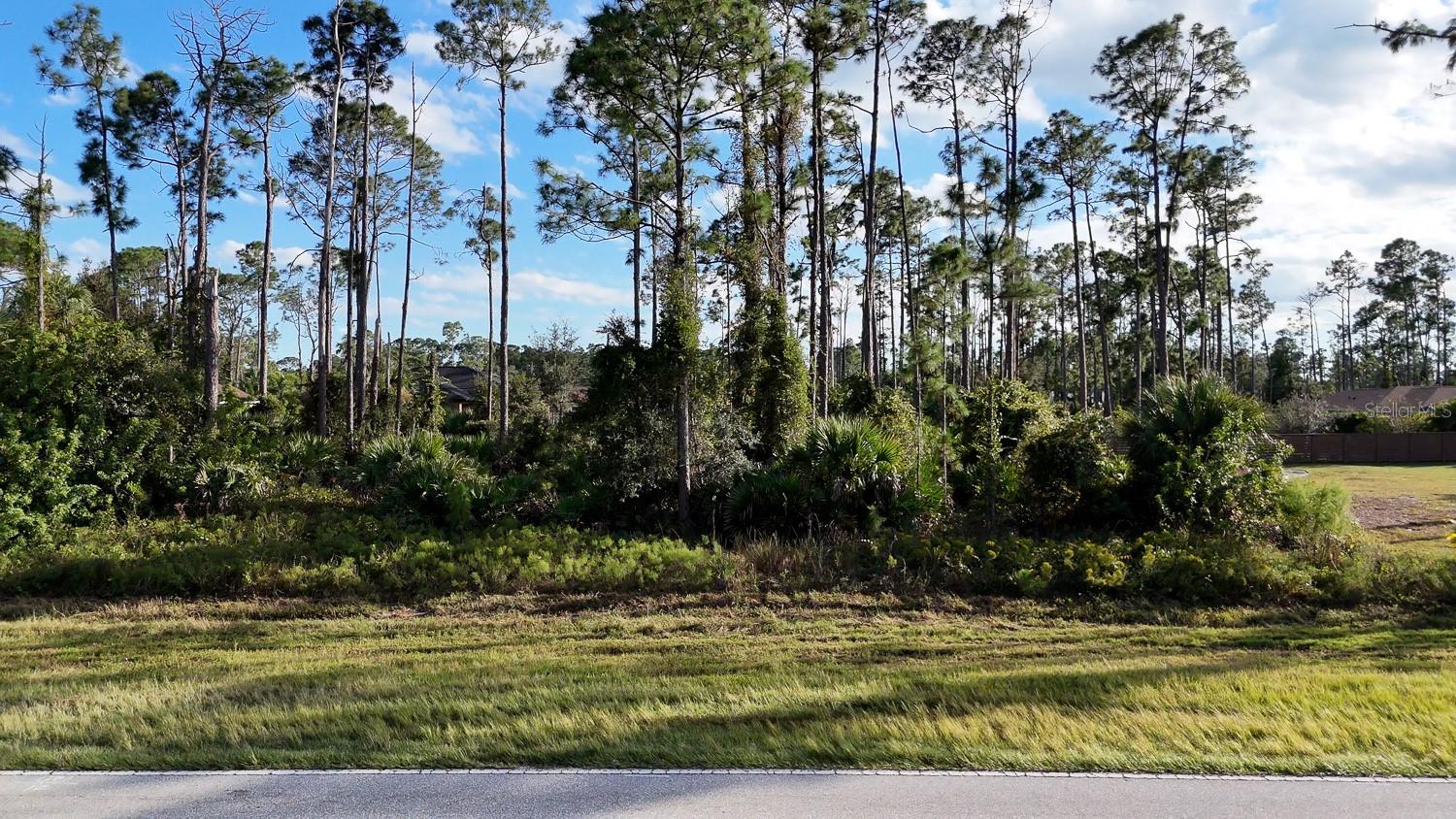 Image 15 of 15 For E Price Boulevard