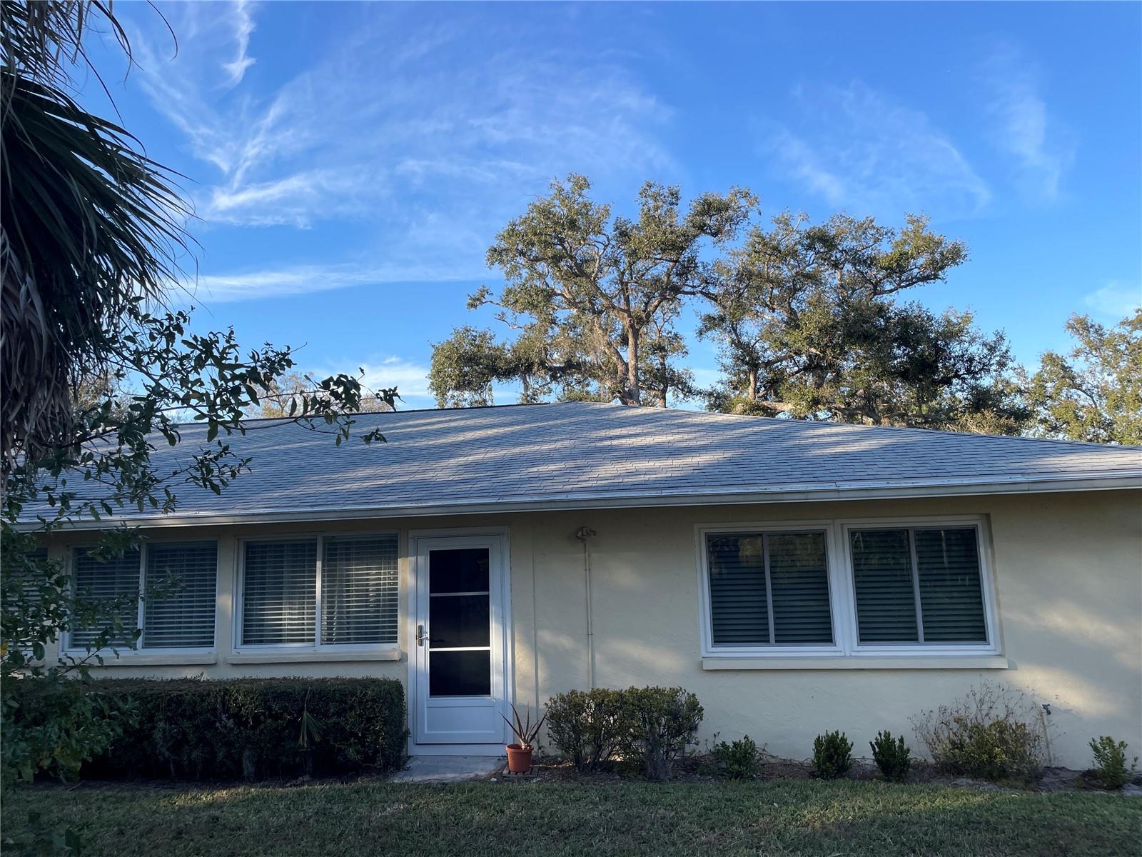 Image 25 of 28 For 5624 Palm Aire Drive V105