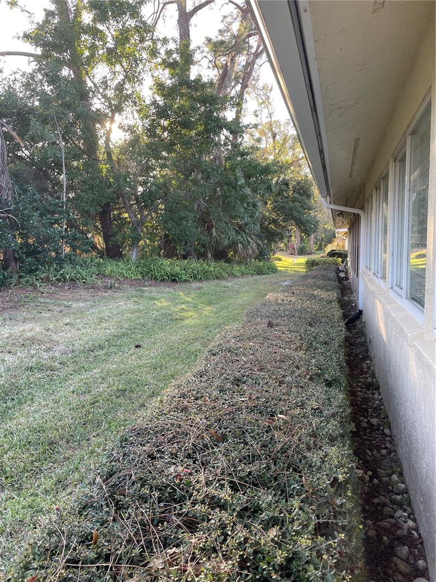 Image 26 of 28 For 5624 Palm Aire Drive V105